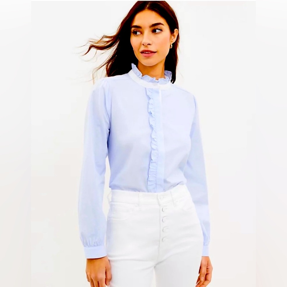 🌵NWT🤍LOFT Light Blue Ruffled Women's button Down Blouse🤍